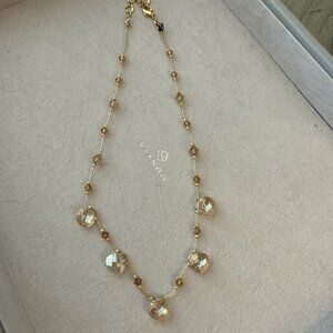 Beautiful crystal beaded necklace- costume jewelry
